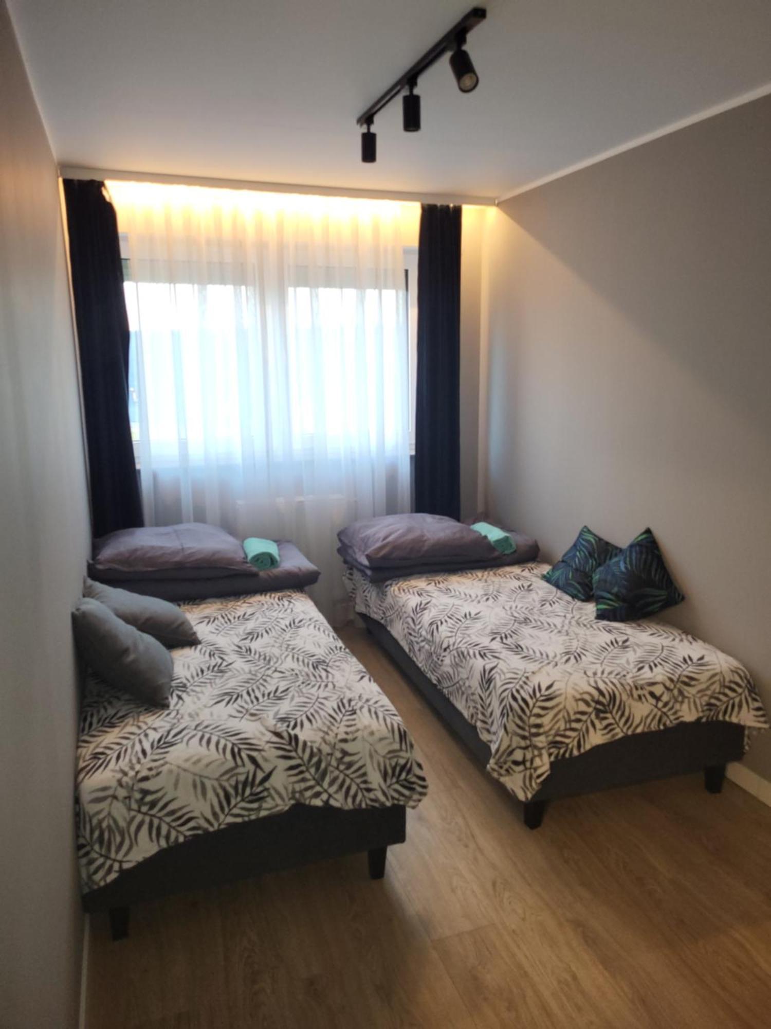 Komfortowy Apartament Dla 7 Osob Ch Arena, Prywatny Parking Gliwice Exterior foto